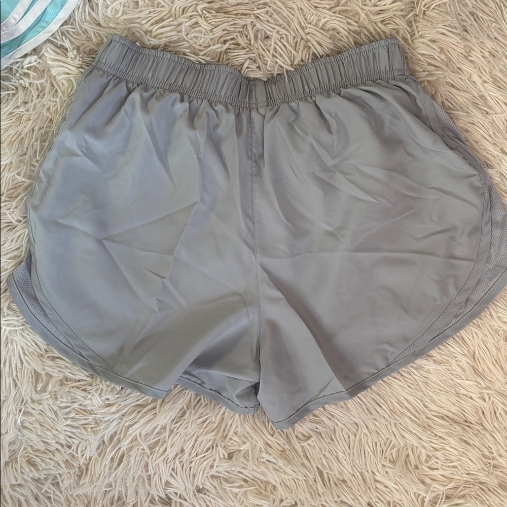 Women’s Nike Athletic Short Bundle - Picture 3 of 8